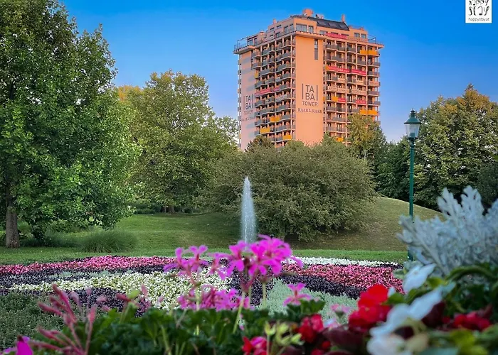 Ruheoase Mit Parkblick - 15 Min Zentrum - Therme & Gym