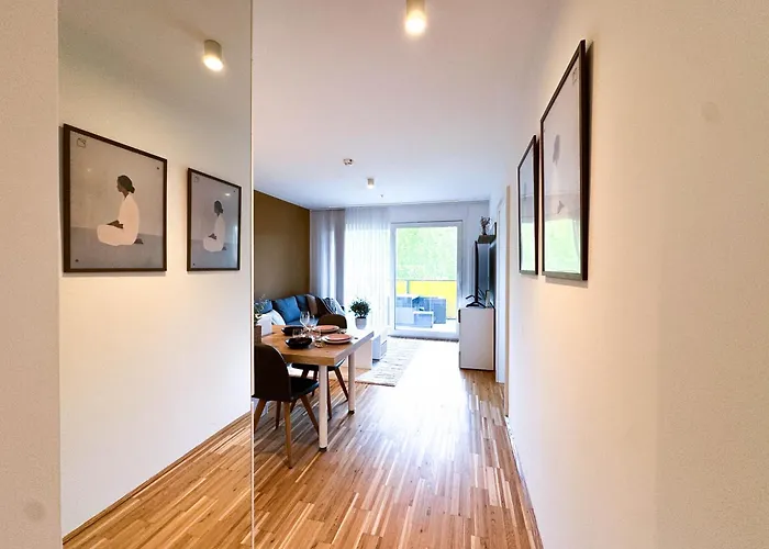 Appartement Ruheoase Mit Parkblick - 15 Min Zentrum - Therme & Gym *