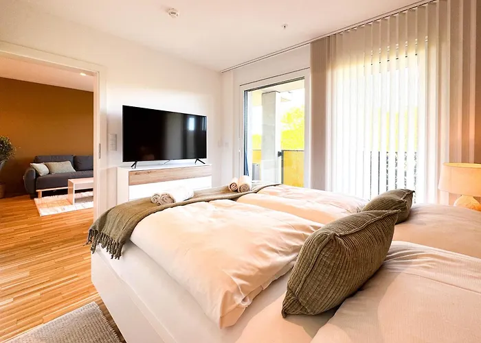 Ruheoase Mit Parkblick - 15 Min Zentrum - Therme & Gym Appartement Wenen